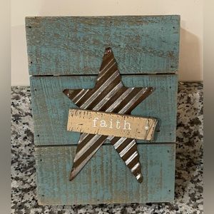 Faith Wood Pallet wall hanging block sign Primitive NEW Rusti…Blue Tin Star Gift